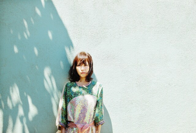 湯川潮音は2011年2月10日に大阪・umeda AKASO、2月13日に東京・SHIBUYA-AXにワンマンライブ「湯川潮音 Performance2010 “クレッシェンド”」を開催することも決定している。