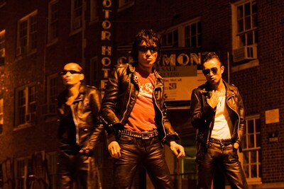 昨日1月10日には新木場STUDIO COASTにてレコ発イベント「新木場ニューイヤージェット～10代無料ライブ～」を開催したギターウルフ。