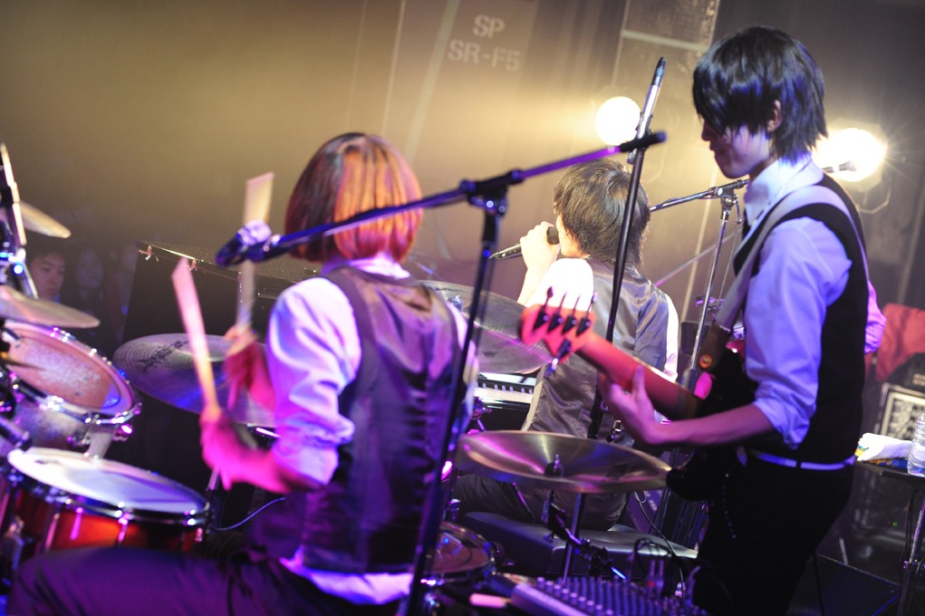 WEAVER