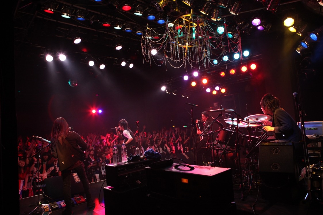 ギルガメッシュ（写真：平沼久奈）