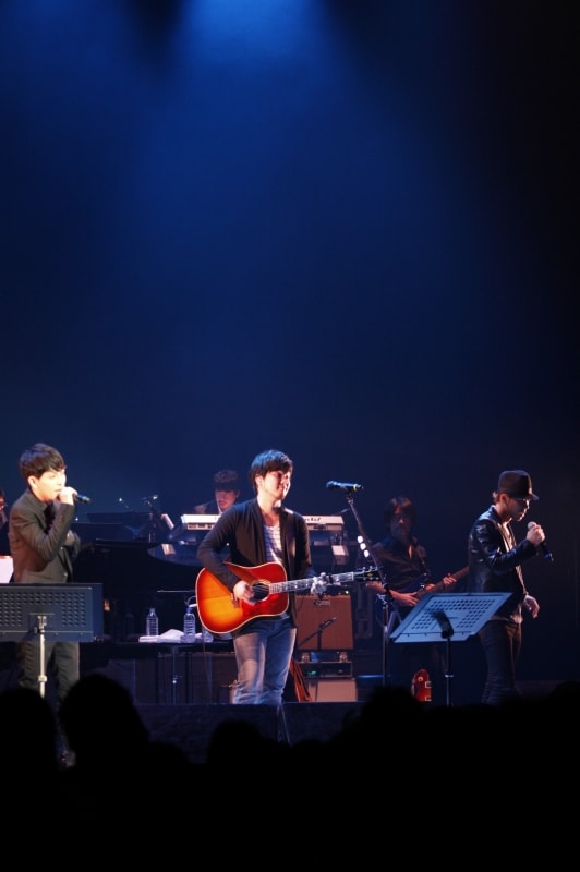 秦基博＆CHEMISTRY