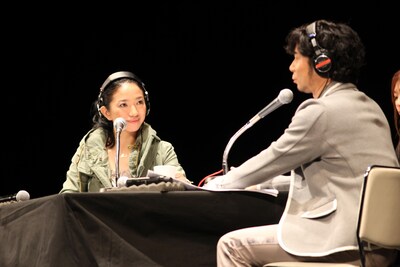 「中村正人の夜は庭イヂリ」公開収録の様子。