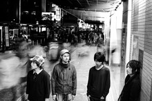 LITEの新曲「Rabbit」はiTunes Storeや着うたサイトにて配信中。