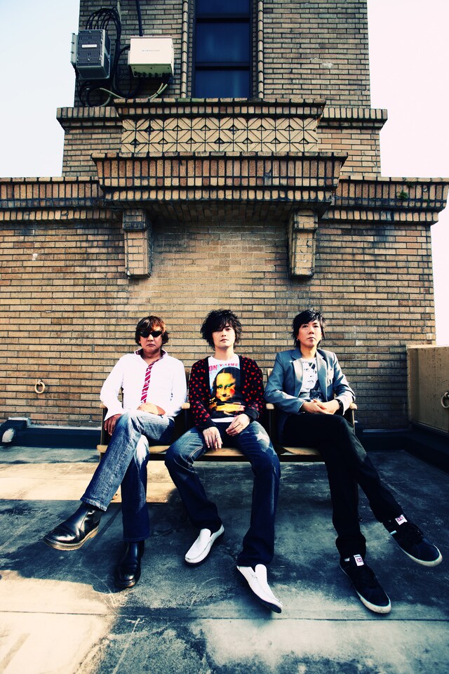 the pillowsは12月1日にニューシングル「Movement」をリリースする。