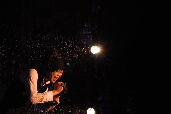 「MUCC Tour 2010 "Chemical Parade"」は、今後全国各地のライブハウスにて行われ、12月21日の沖縄・桜坂セントラルで終幕する（写真：畔柳ユキ）。