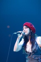 BONNIE PINK