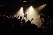 UVERworld、東京ドーム直前にeggmanで250人ライブ敢行