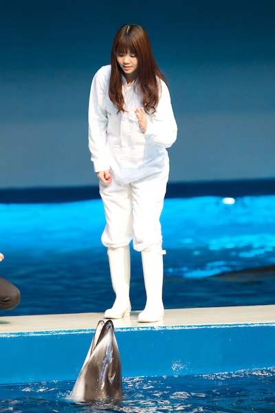 1日トレーナー・吉岡とロロちゃん。