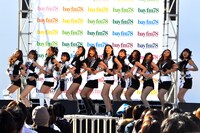 メンバーの大堀恵（写真左から3番目）は「これからが勝負だと思っています。SDN48をよろしくお願いします」と力強く挨拶。