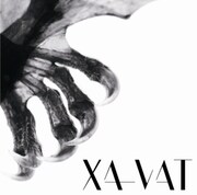 写真はリミックスCD付きの「XA-VAT」初回限定盤2ジャケット。