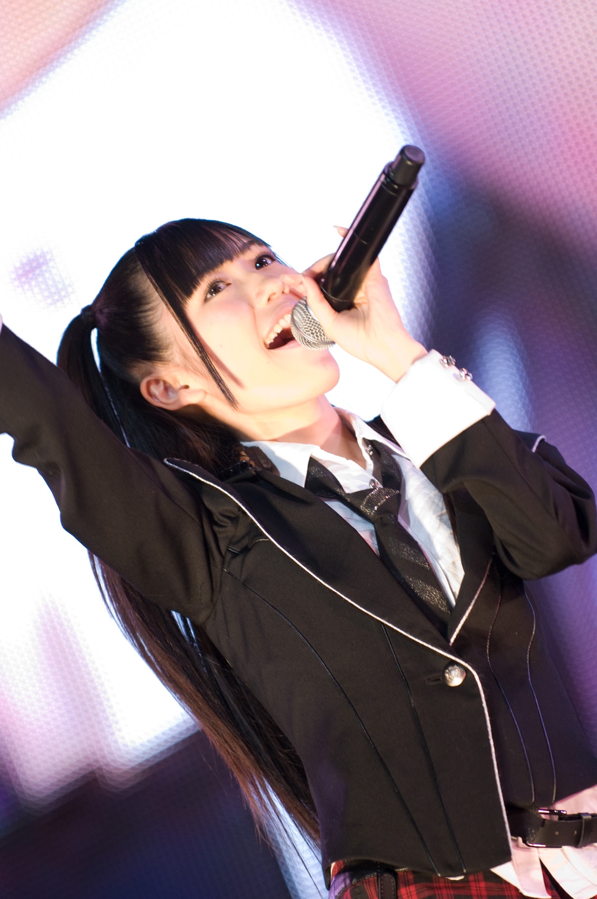 渡辺麻友