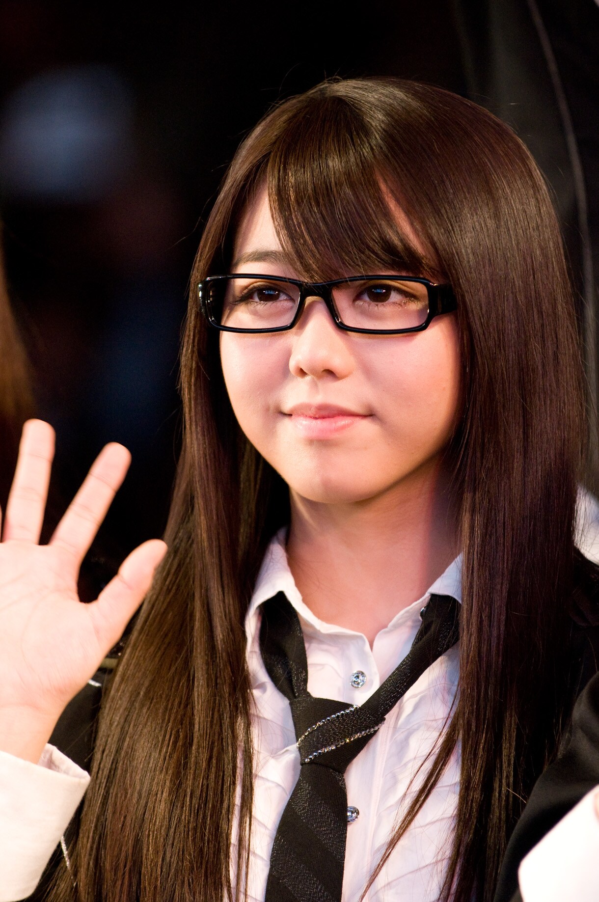 峯岸みなみ - AKB48握手会イベントで柏木＆高城がセクシーダンス披露