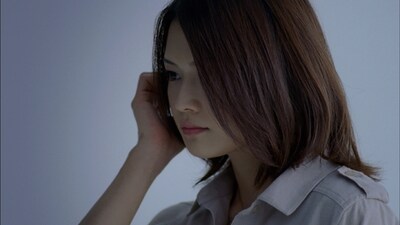 2008年冬の第1弾に続き、再び「Play You.」に参加することになったYUI。前回はキャンペーンのために「I'll be」を書き下ろし、スクールライブで高校生とともにライブを行った（写真はCMのワンシーン）。