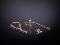 ルキがデザインしたオリジナルジュエリー。