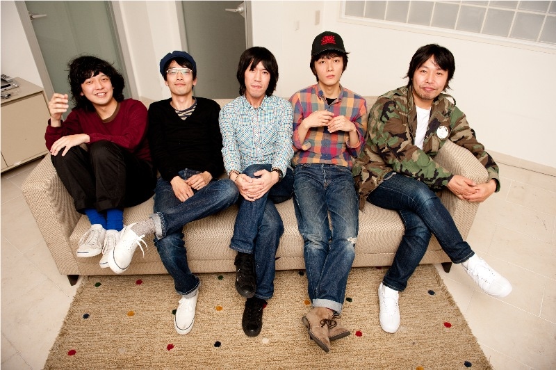 おとぎ話は12月28日に東京・渋谷CLUB QUATTROでワンマンライブを開催。当日は“曽我部恵一 with おとぎ話”としてのパフォーマンスも行われる。