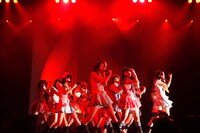 「KYORAKU presents AKB48 SKE48 LIVE in ASIA」の様子。(C)AKS/PYTHAGORAS PROMOTION