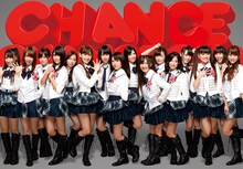 AKB48の最新シングル「チャンスの順番」は、12月20日付けオリコンウィークリーチャートで初登場1位を獲得。