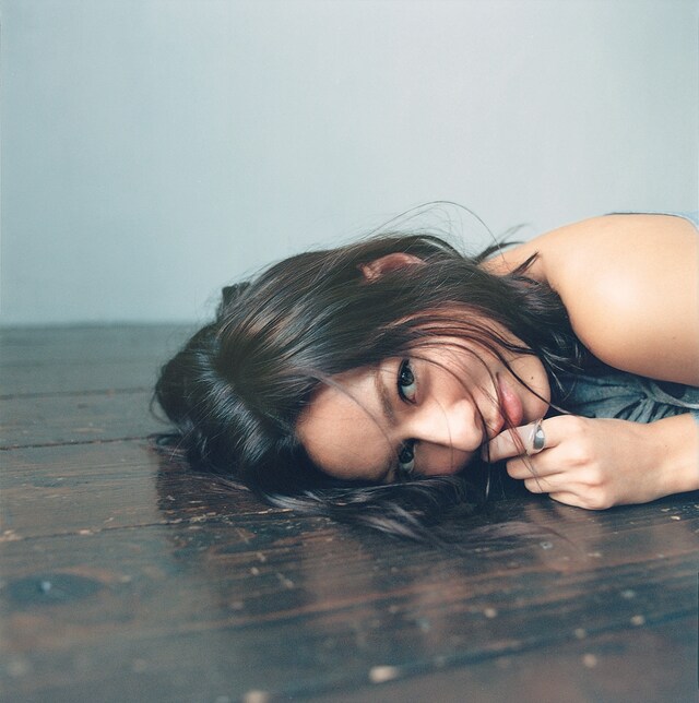 「LOVE is.」の収録曲4曲は12月22日から着うたフル配信もスタート。