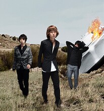 UNISON SQUARE GARDENは11月24日にニューシングル「スカースデイル」をリリースする。
