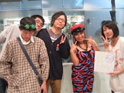 放送終了後に無理矢理撮らせてもらった記念写真。左からの子、mono、ちばぎん、浜田ブリトニー、みさこ。