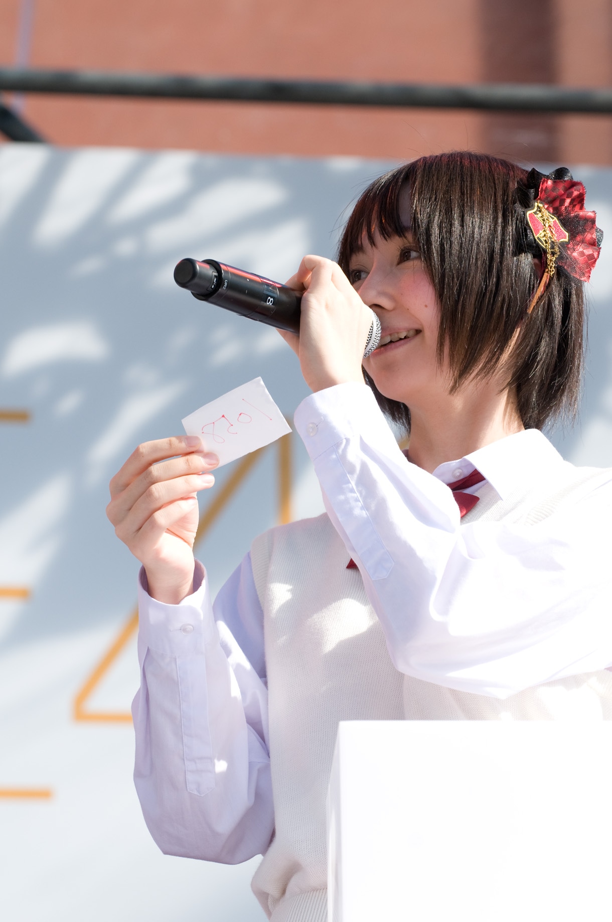 秦佐和子（研究生）