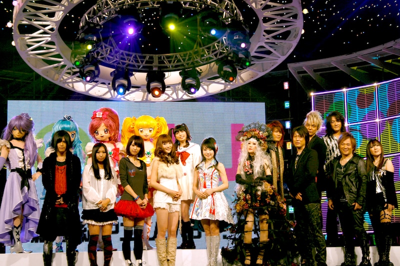 写真は「MJ presents 新世紀アニソンSP.4」公開収録ライブ前に実施された記者会見の様子。