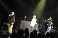 曽我部恵一とPSGは生コラボを展開。