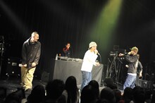 曽我部恵一とPSGは生コラボを展開。