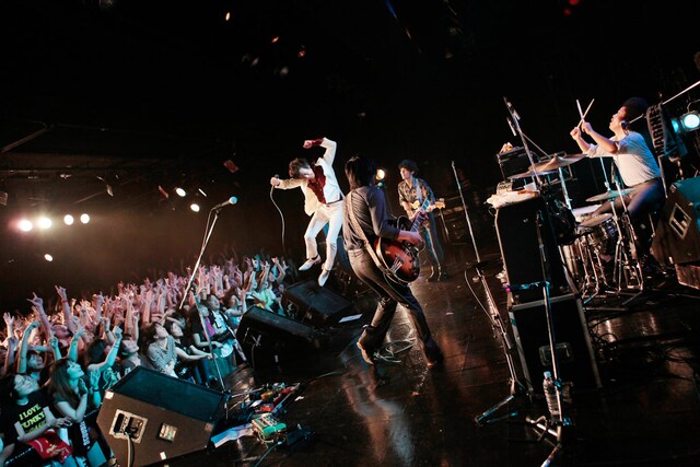 FUNKY4とプラスワンモーにとって、11月下旬はまだまだ“残暑”だ。