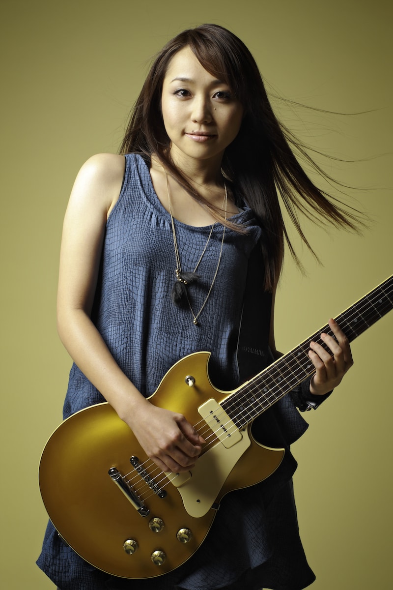 結婚、出産を経てアーティストとしてさらにパワーアップしたヤイコ。復活ライブでその姿を確認しよう。