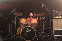 対馬祥太郎（Dr）