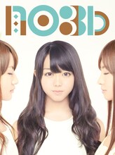 アルバム「ノースリーブス」完全生産限定盤C-typeのジャケット（写真）は、峯岸みなみをフィーチャー。