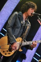 斉藤和義 (c) RecoChoku Co.,Ltd.