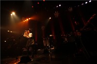 「BONNIE PINK TOUR 2010 "Dear Diary"」東京公演の模様。（Photo by 河本悠貴）