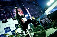 葵＆涼平 incl. アヤビエメガマソのライブの様子。