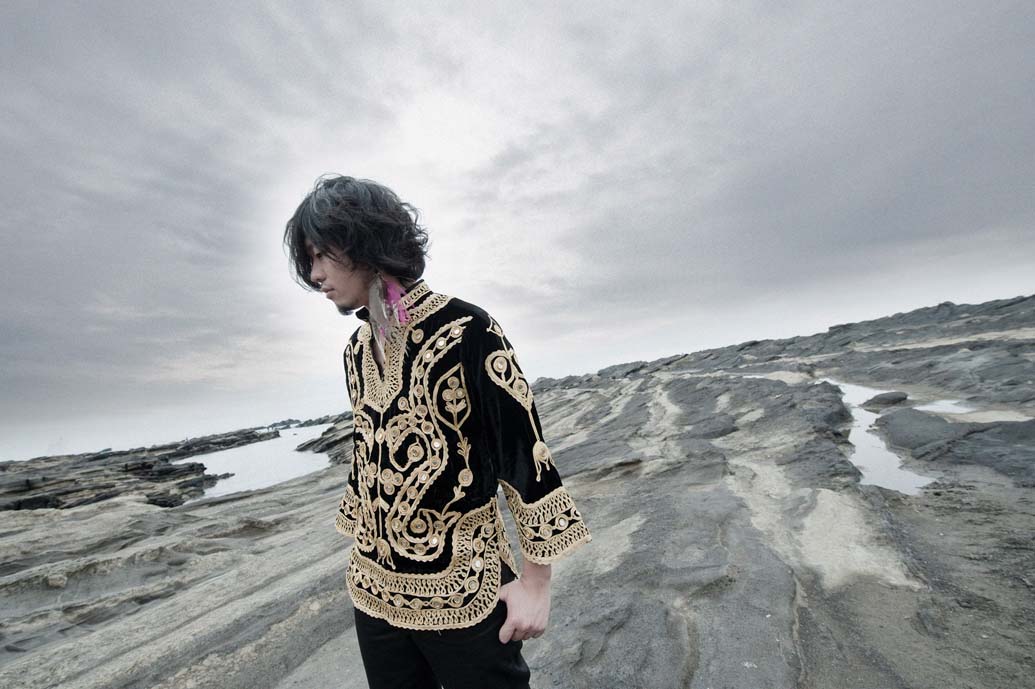 石毛輝（the telephones）