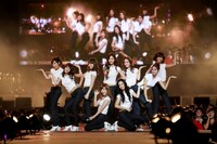 写真は過去の「SMTOWN LIVE」での少女時代のステージ。