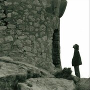 伝説のアシッドフォーク歌手が35年ぶりの2ndアルバム発表