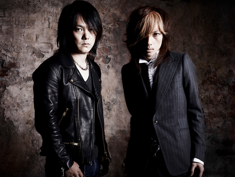 2月9日には、後輩アーティストたちによるトリビュートアルバム「FUCK THE BORDER LINE」の発売も決定している黒夢。