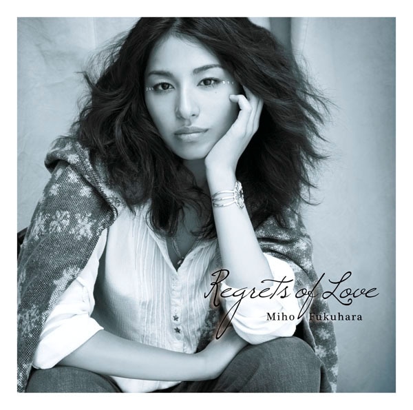 写真はミニアルバム「Regrets of Love」通常盤ジャケット。