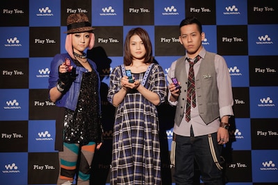 出演者3人でのフォトセッション。