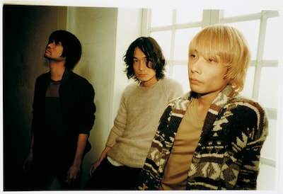 ナタリーでは後日、昨日のSHIBUYA-AX公演のライブレポートを掲載予定。