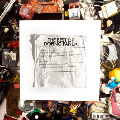 「THE BEST OF DOPING PANDA」ジャケット写真。