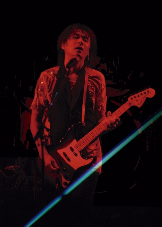 長年フェンダーを愛用し、貴重なモデルも複数所有しているKen。