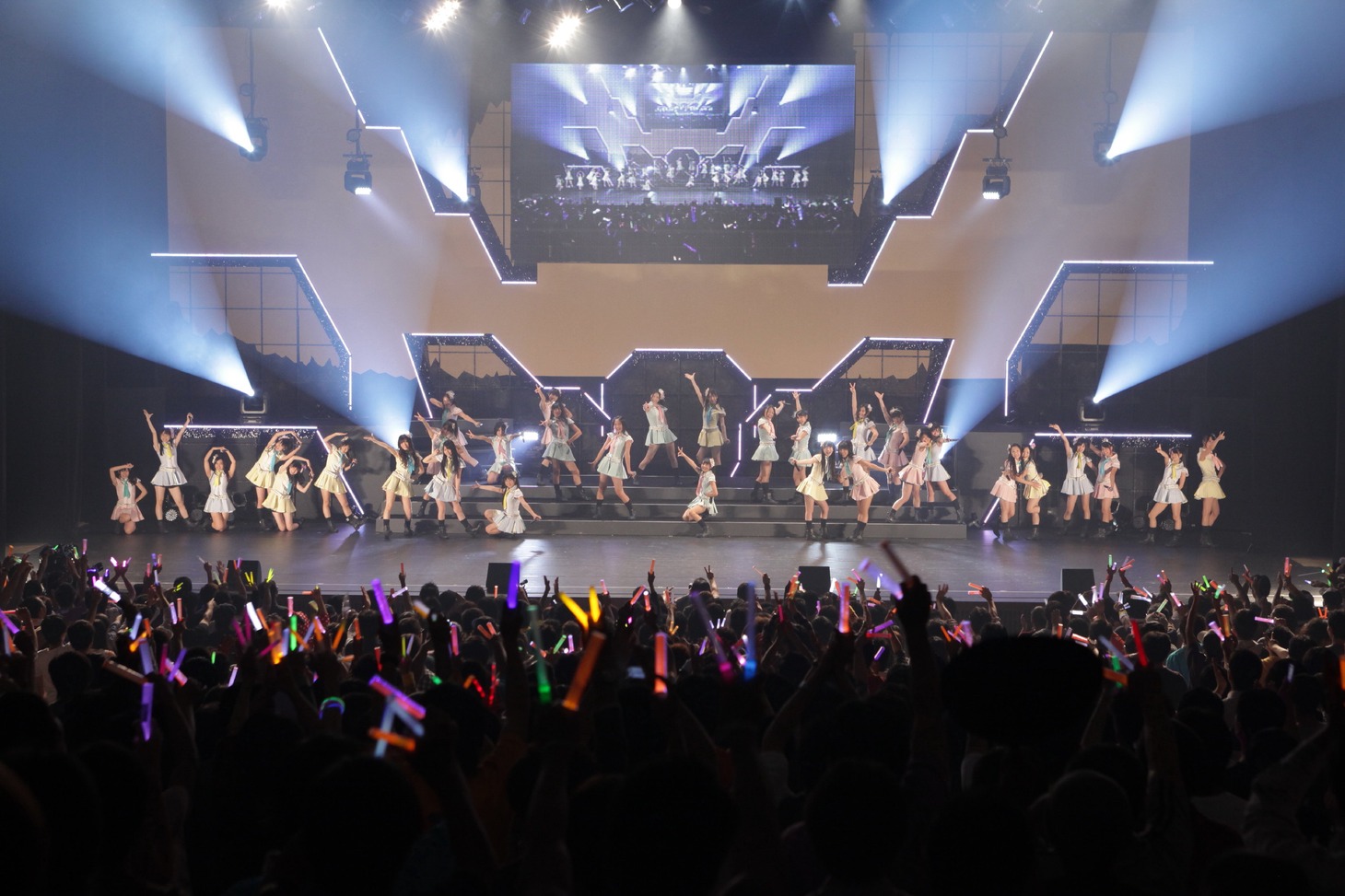 「SKE48 汗の量はハンパじゃない」神戸公演の様子。（写真提供：株式会社ピタゴラス・プロモーションSKE48運営事務局）