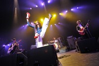 12月17日の「コミカル・ヒステリー・ツアー」東京・SHIBUYA-AX公演の模様。