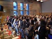 レコーディングに臨むファン。今回レコーディングされたのは楽曲中「4th Dabadaba」と名付けられたパート。