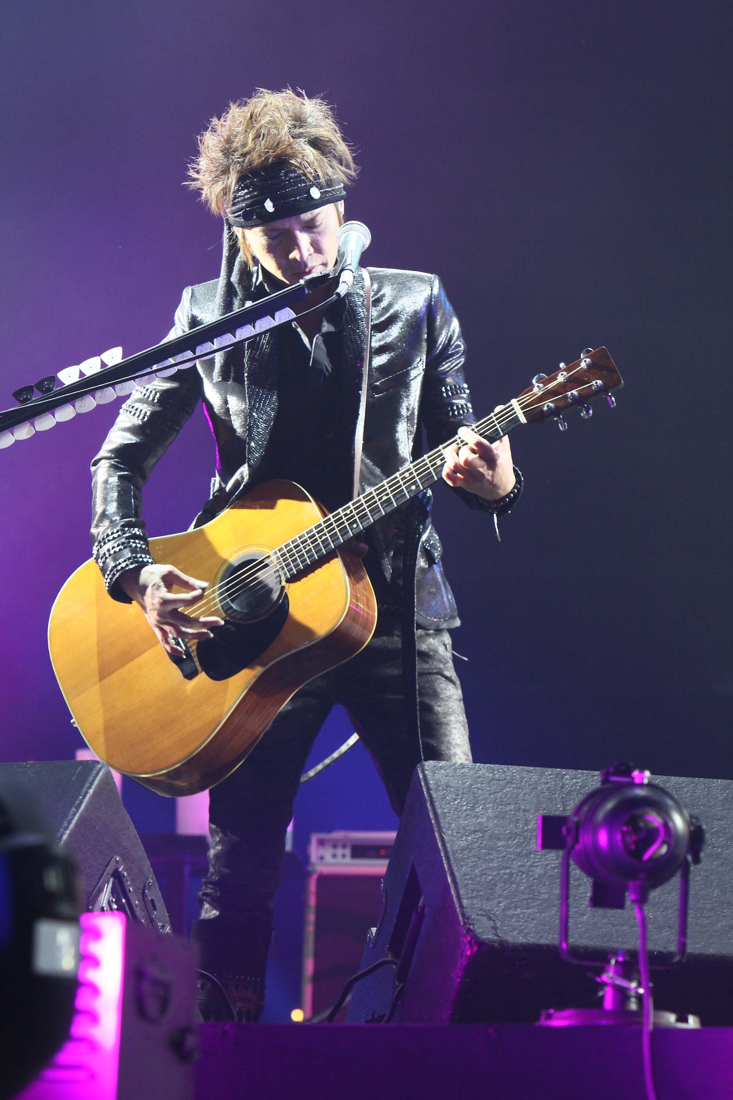 今週の人気の画像6位は「LUNACYドーム5万人無料ライブで初期ナンバー連発」より、INORAN（G）。