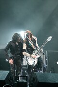 RYUICHI（写真左）、SUGIZO（右）