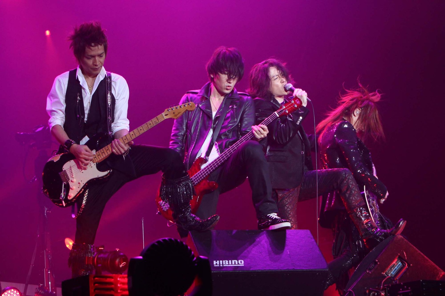 写真は12月24日の東京ドーム公演の様子。